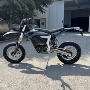 TYE5000 Electric Dirt Bike On Road Supermoto