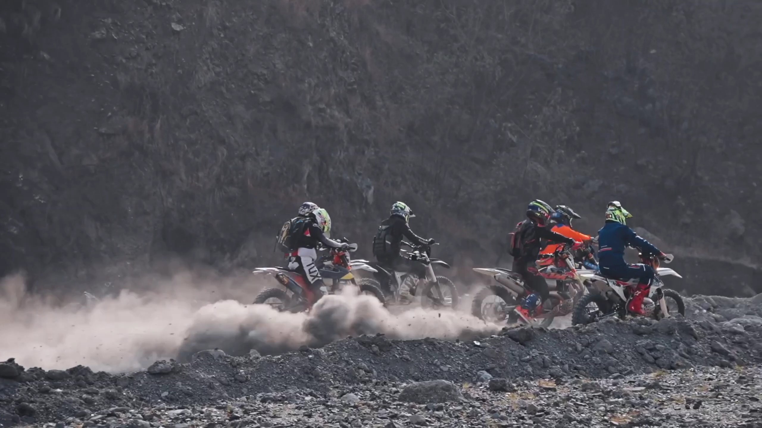 7 Ways Electric Dirt Bikes Make You a Better Rider